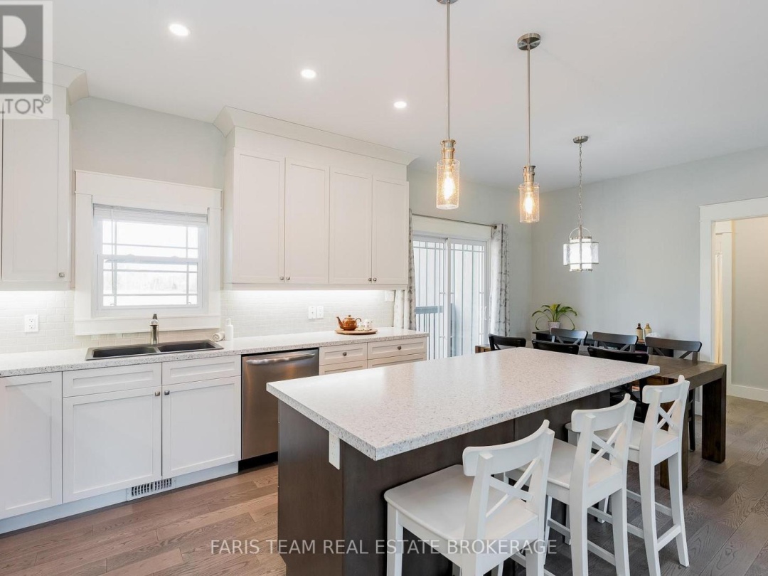 7589 CRONK SIDE ROAD, 