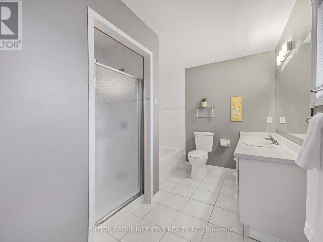 403 40 Museum Drive, Orillia