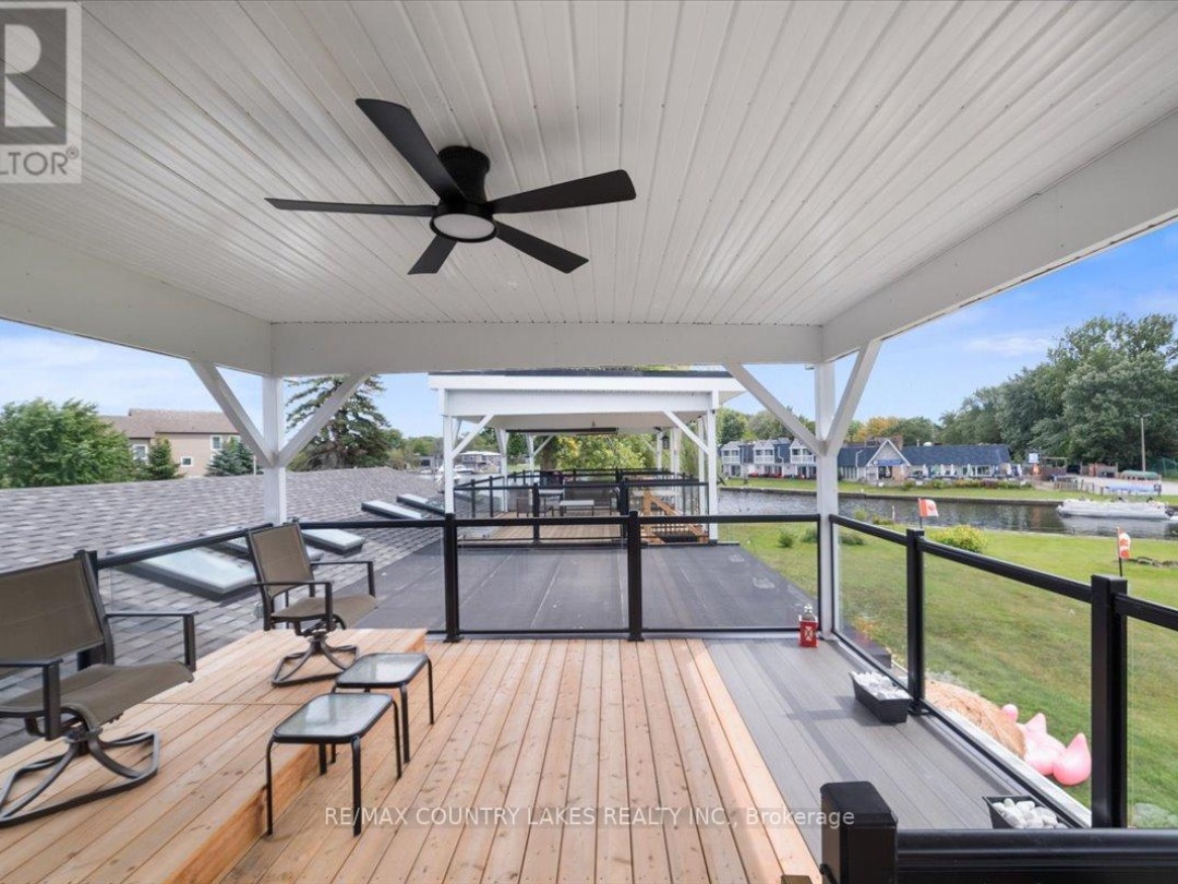 9 3 Paradise Boulevard, Lake Simcoe