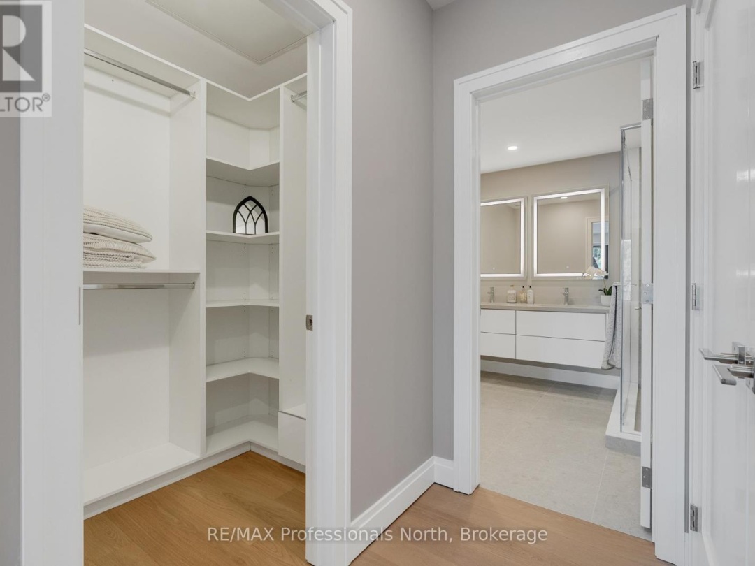 201 - 32 BRUNEL ROAD, 