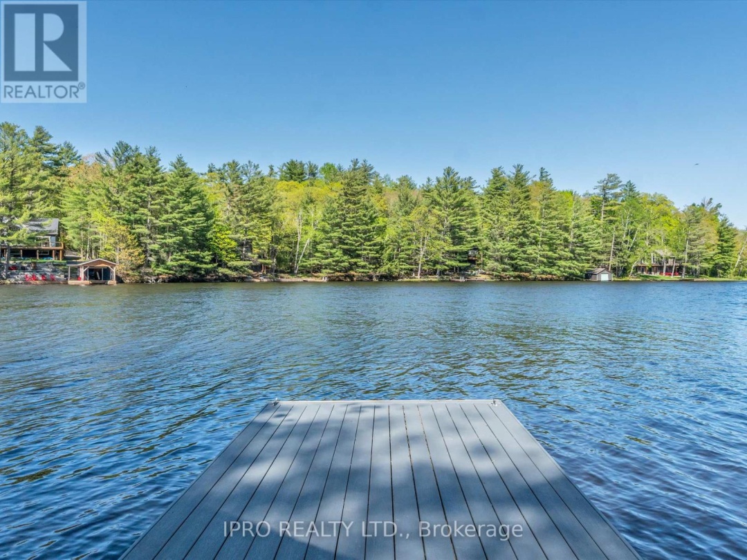 1907 Island Road, Gloucester Pool