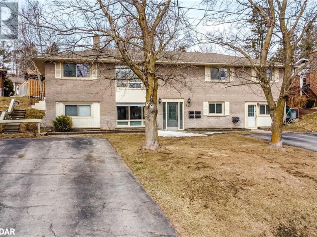 644 Mississaga Street W, Orillia