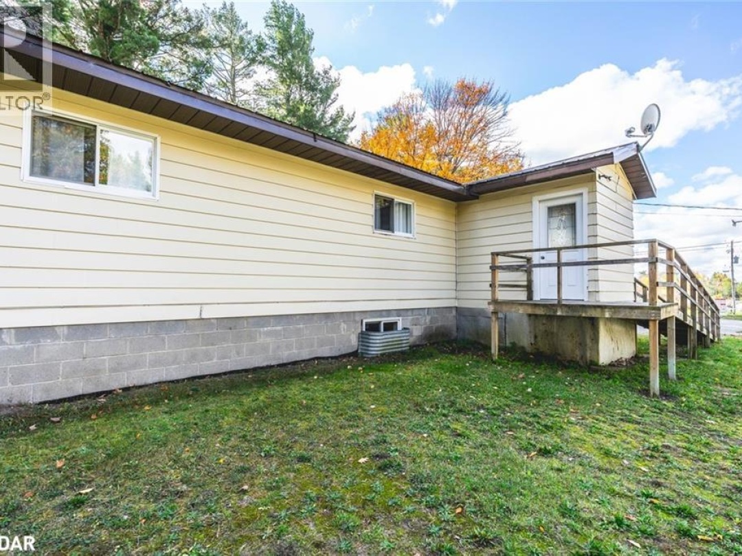 332 BAXTER LOOP Road, 