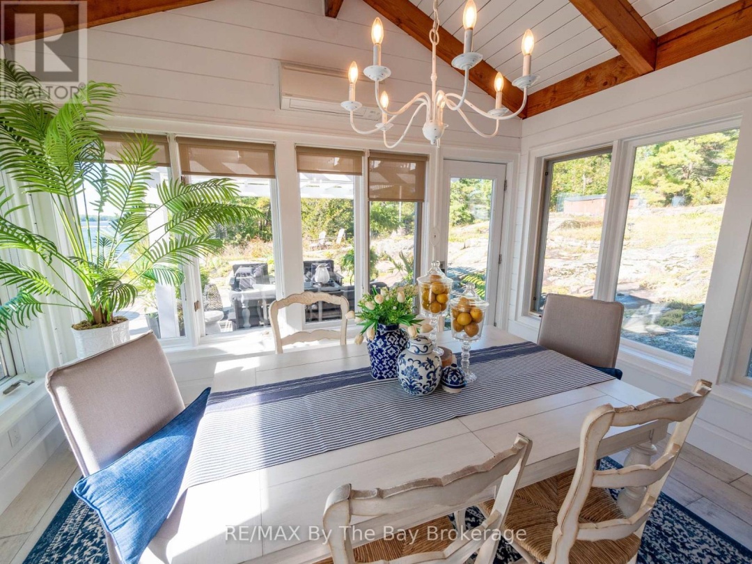 4476 ISLAND 1040/LITTLE BEAUSOLEIL ISLAND, 