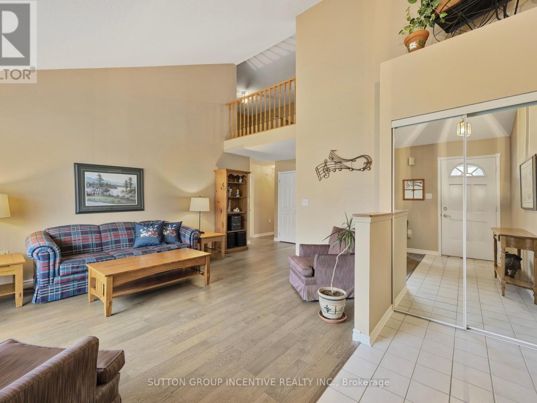 403 40 Museum Drive, Orillia