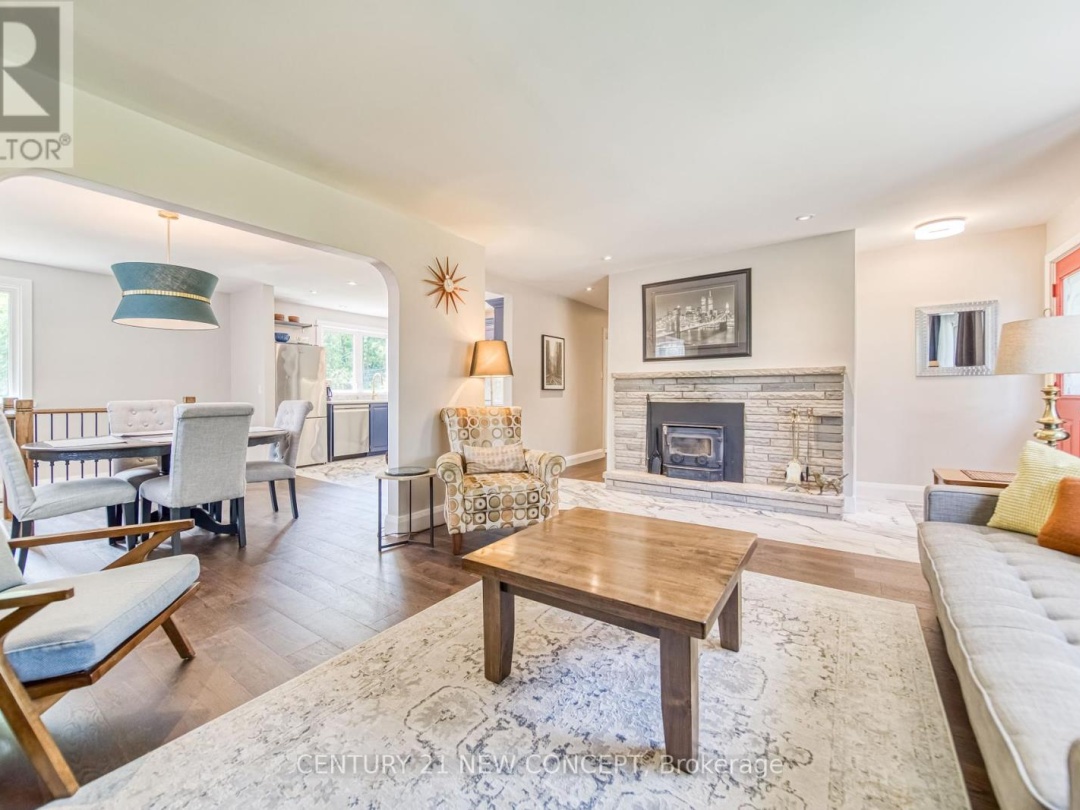 51 FITTONS ROAD E, 