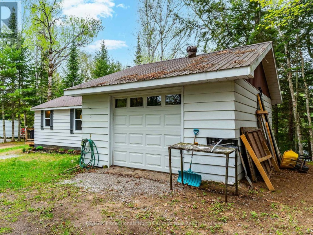 1004 Wilson Heights Trail, Haliburton Lake