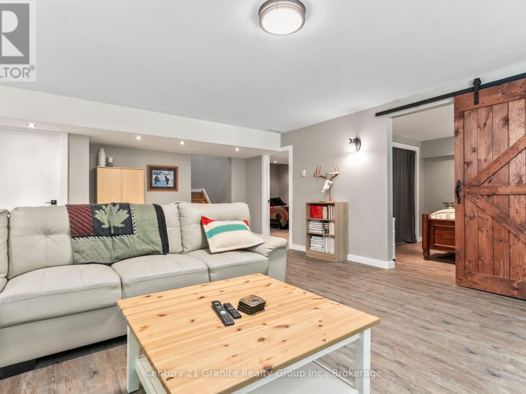 1012 REDNER ROAD, 