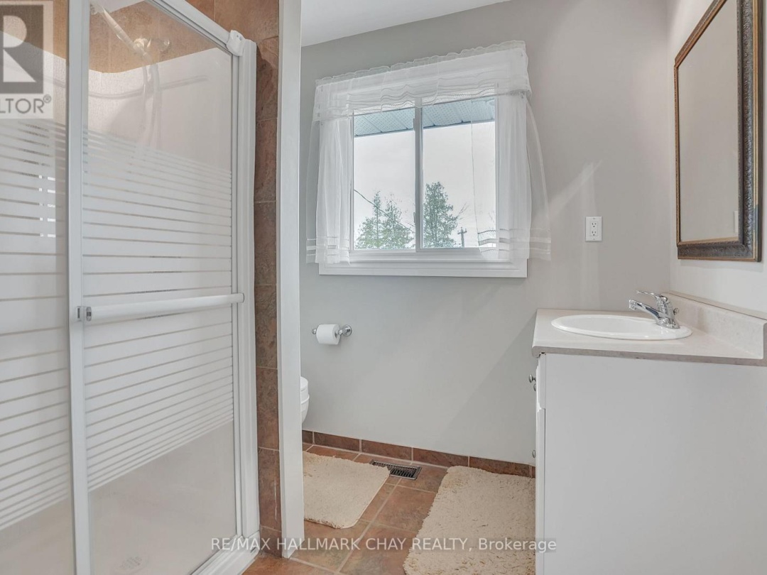 138 Lake Dalrymple Road, Dalrymple Lake