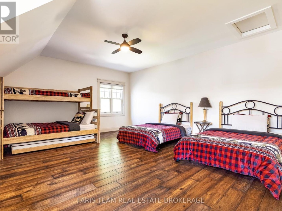 1250 FRANKLAND LANE, 