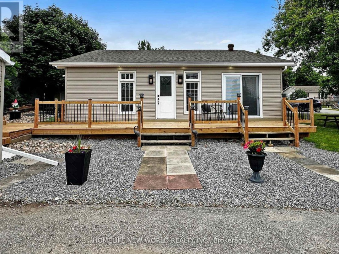 16 Third Street, Sturgeon Lake