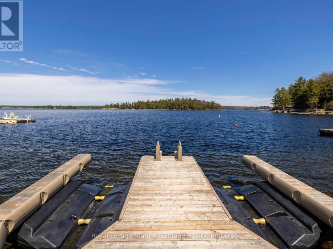 758 Paradise Lane, Georgian Bay