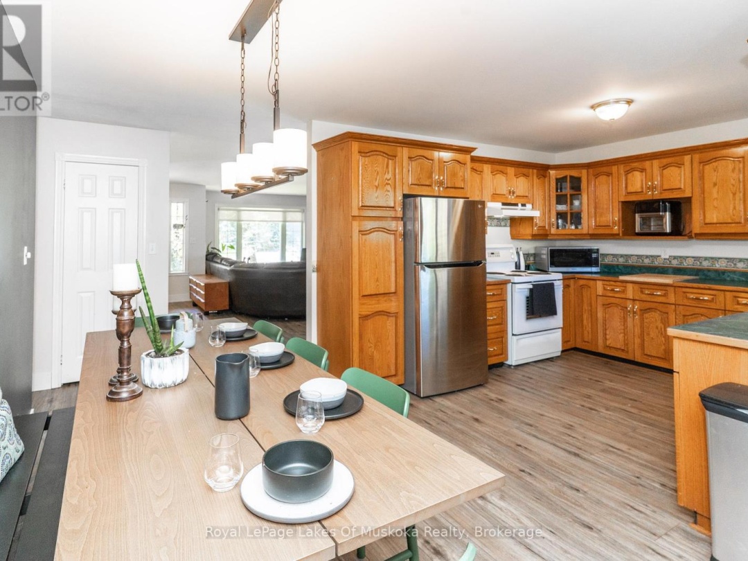 22 KNOTTY PINE TRAIL, 