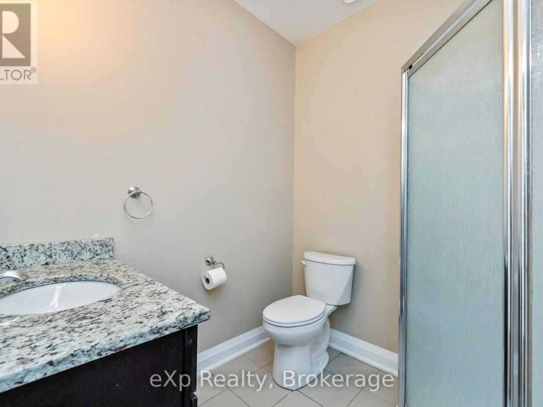 308 - 20D SILVER BIRCH COURT, 