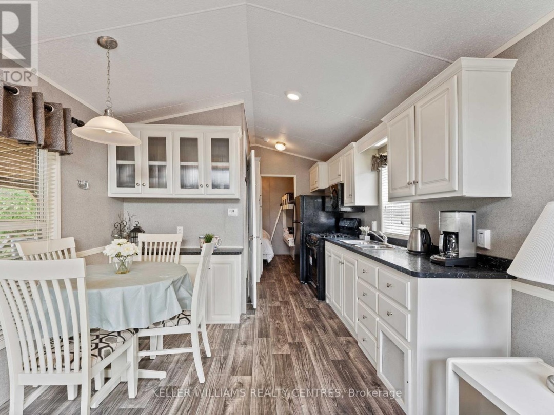 #37 - 202 HIDDEN GLEN ROAD, 
