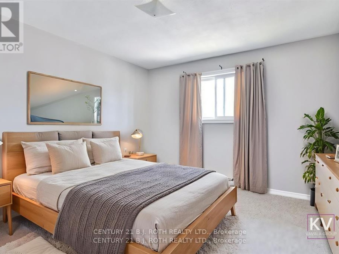19 SOUTH STREET S, 