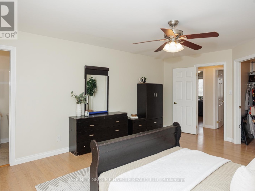 36 BALL AVENUE E, Talbot River