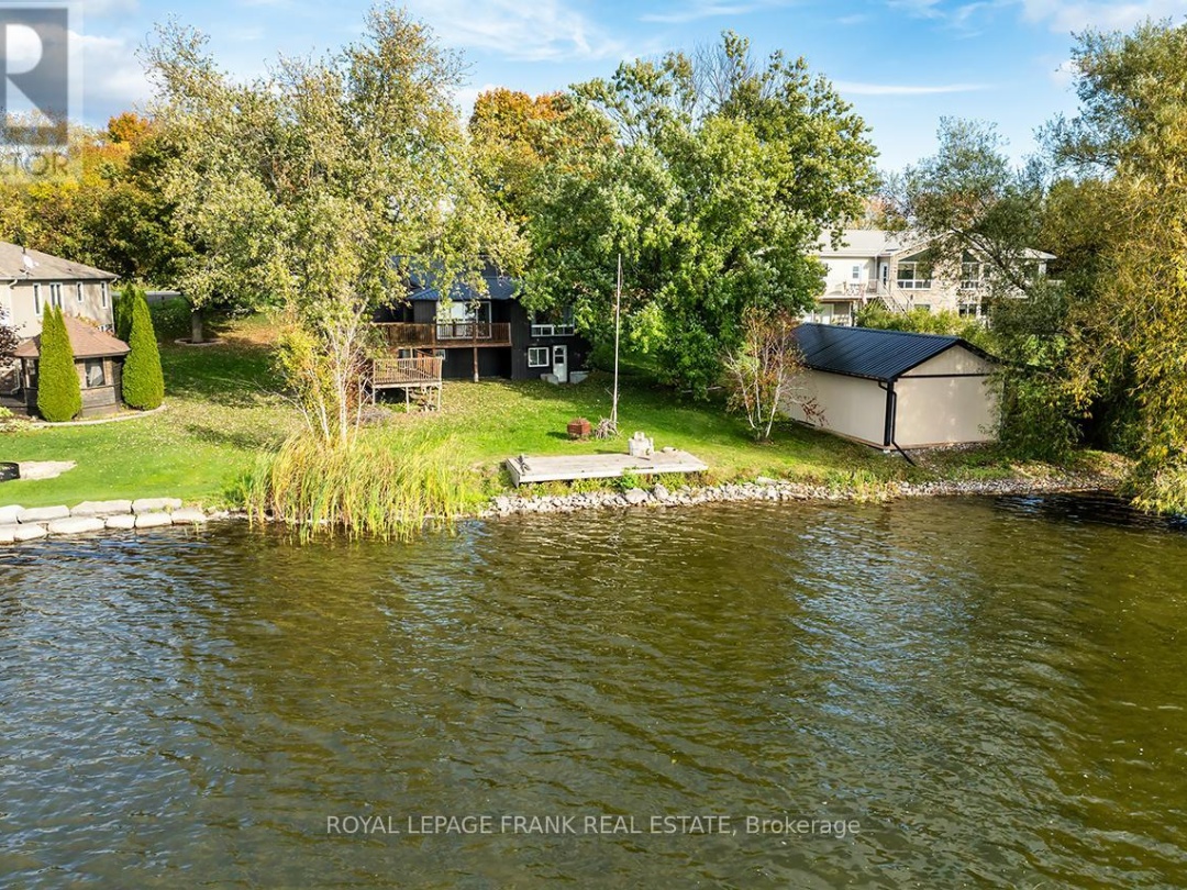 119 OAKDENE CRESCENT, 