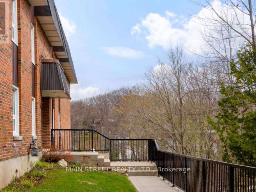 203 200 Beaconview Heights, Georgian Bay