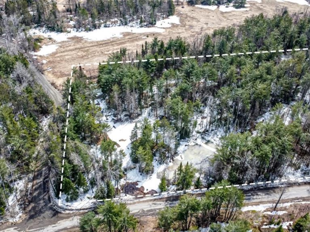 1036 Hopkins Road, Gravenhurst