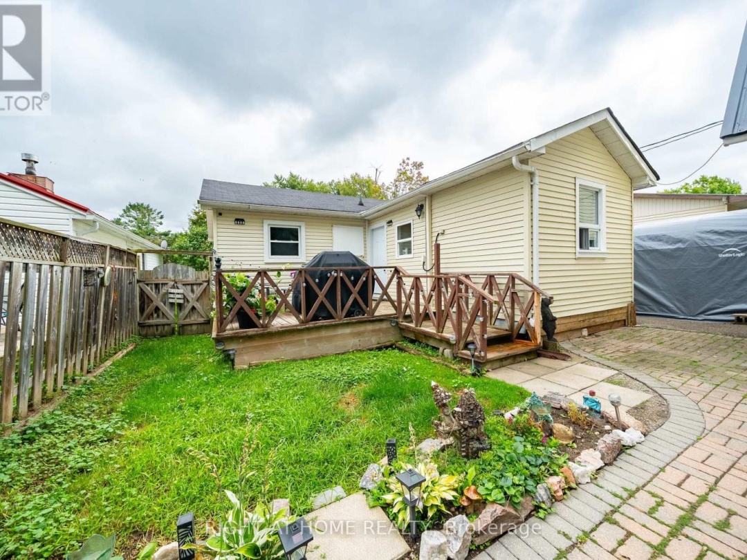 3392 CORONATION AVENUE, 