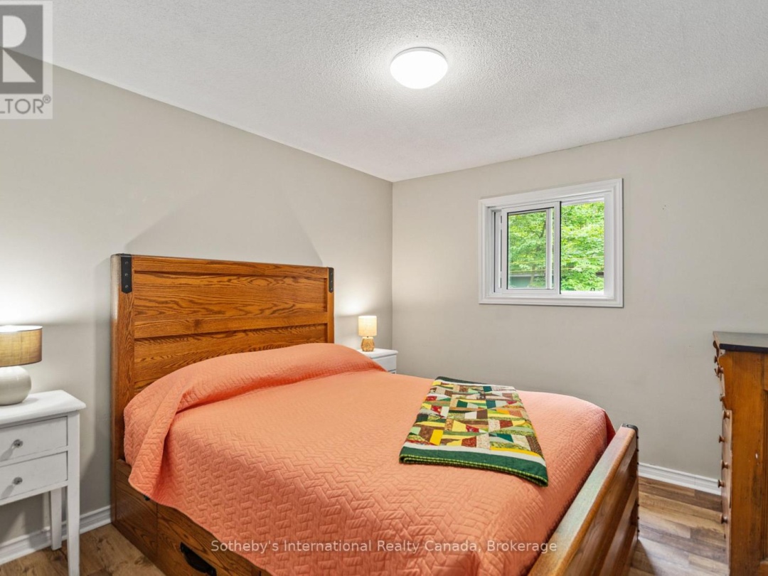 31 MEADOWS AVENUE, 