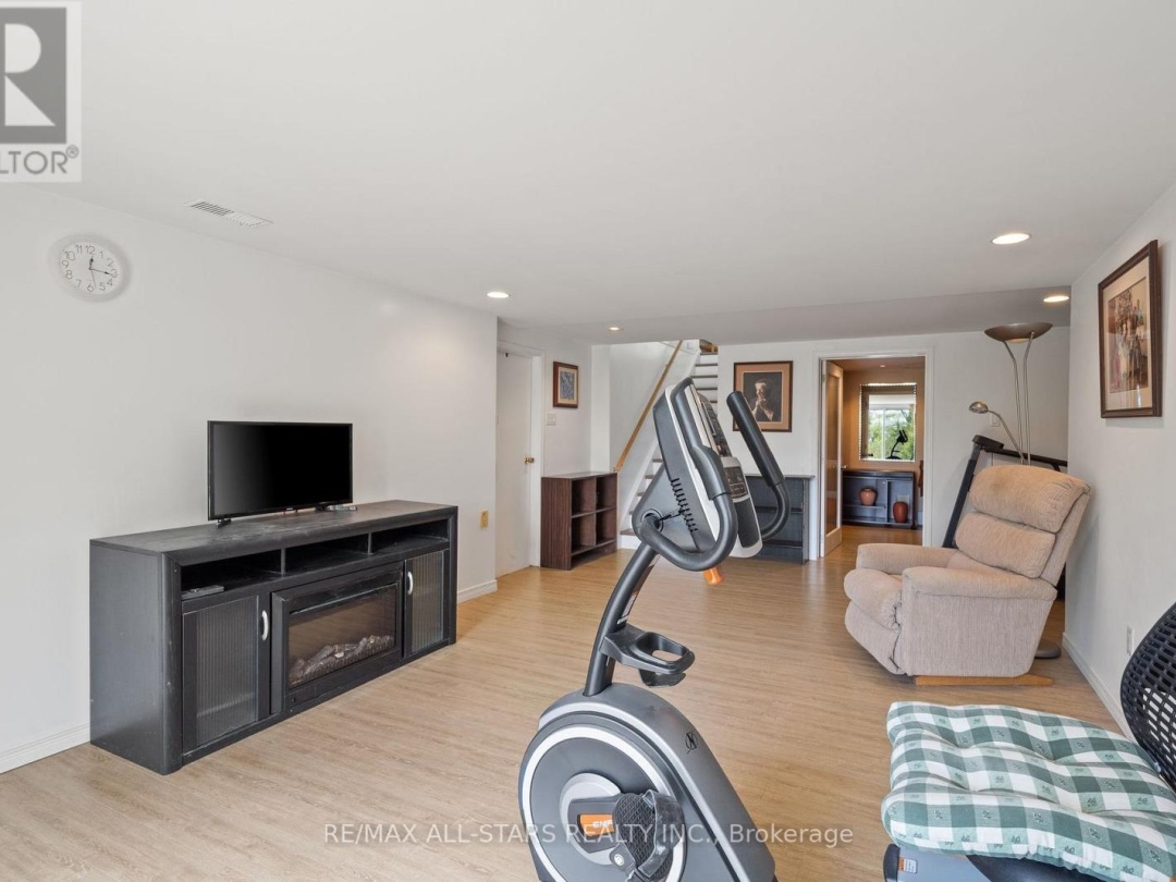 88 Verulam Drive, Sturgeon Lake