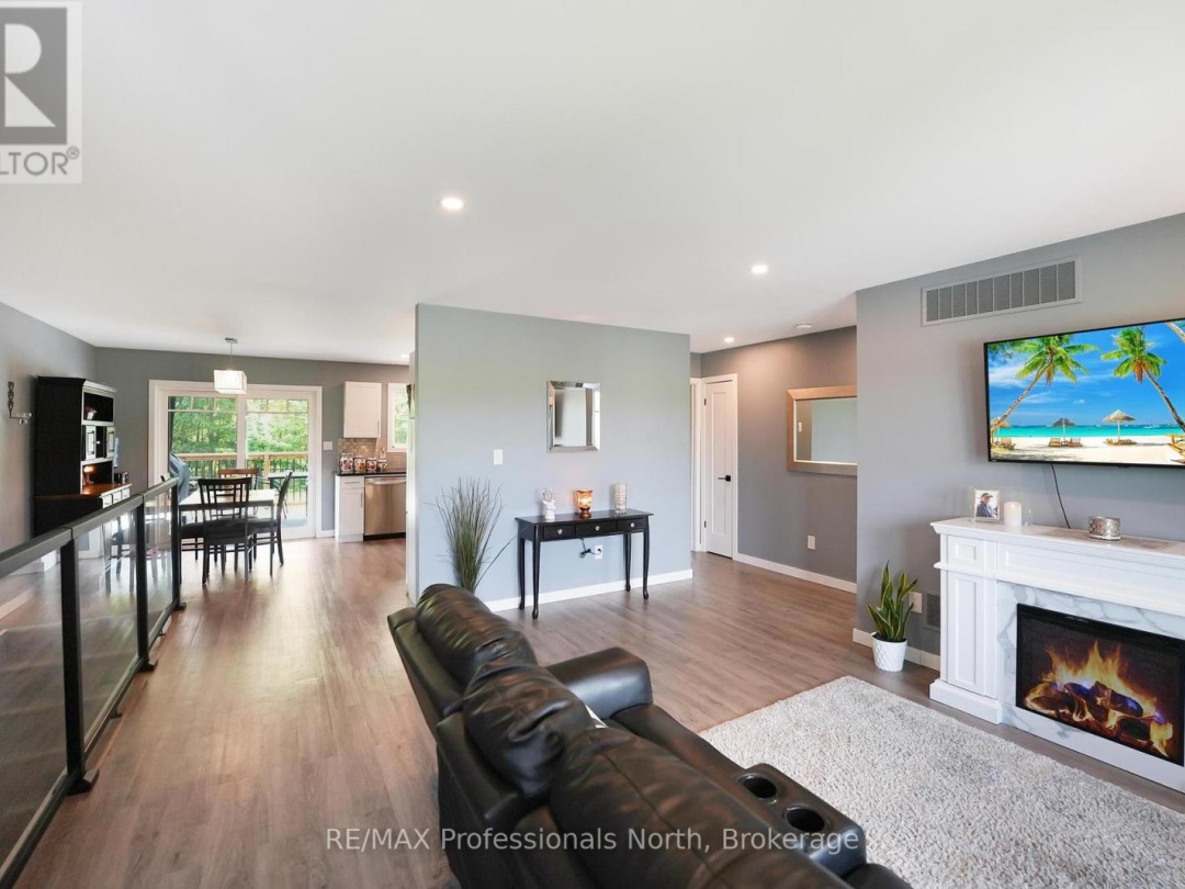 64 WINDOVER DRIVE, 