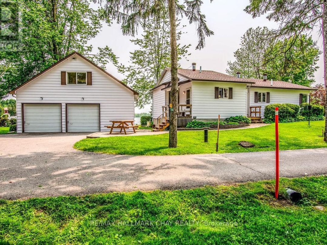 5566 Gray's Bay Road, Lake Couchiching