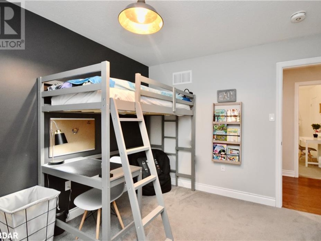 3089 EMPEROR Drive, 