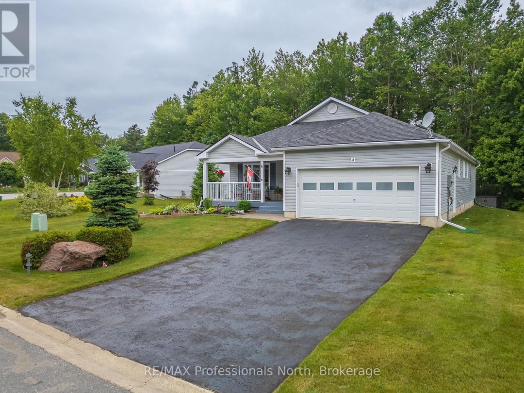 4 RED MAPLE COURT, 