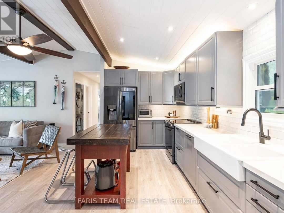 7672 Birch Drive, Black Lake