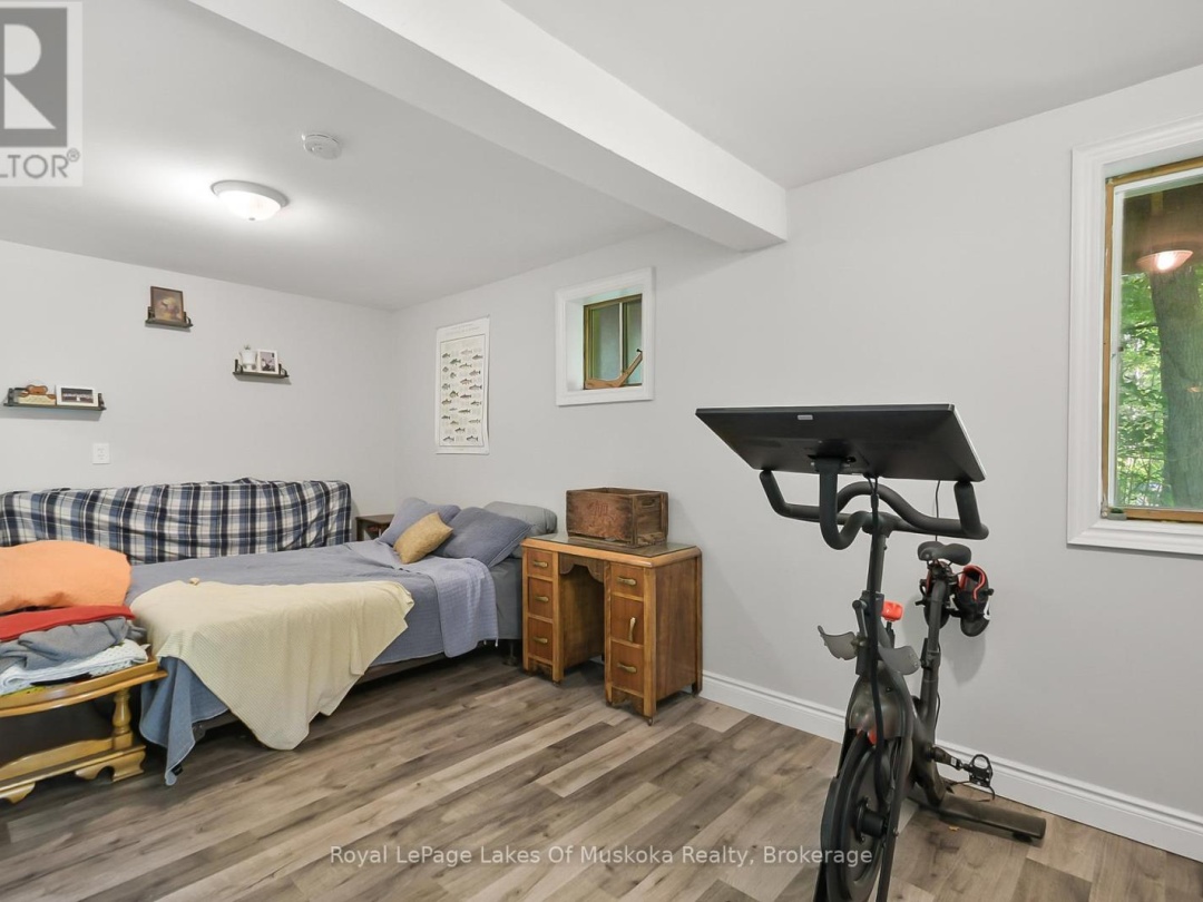 7519 EAST RIVER ROAD, 