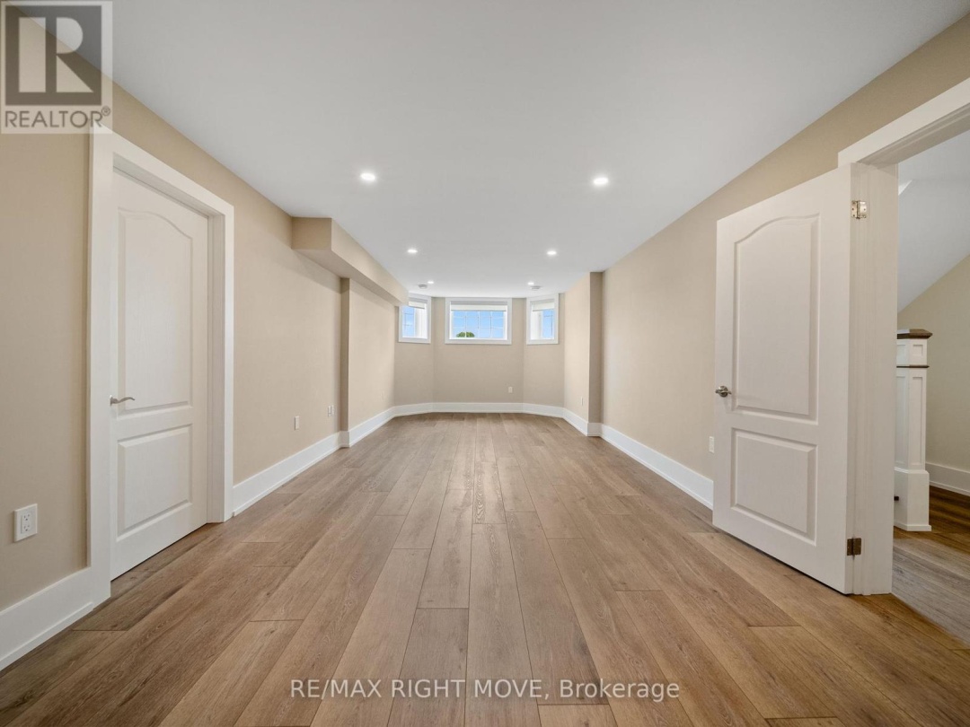 1348 HAWK RIDGE CRESCENT, 