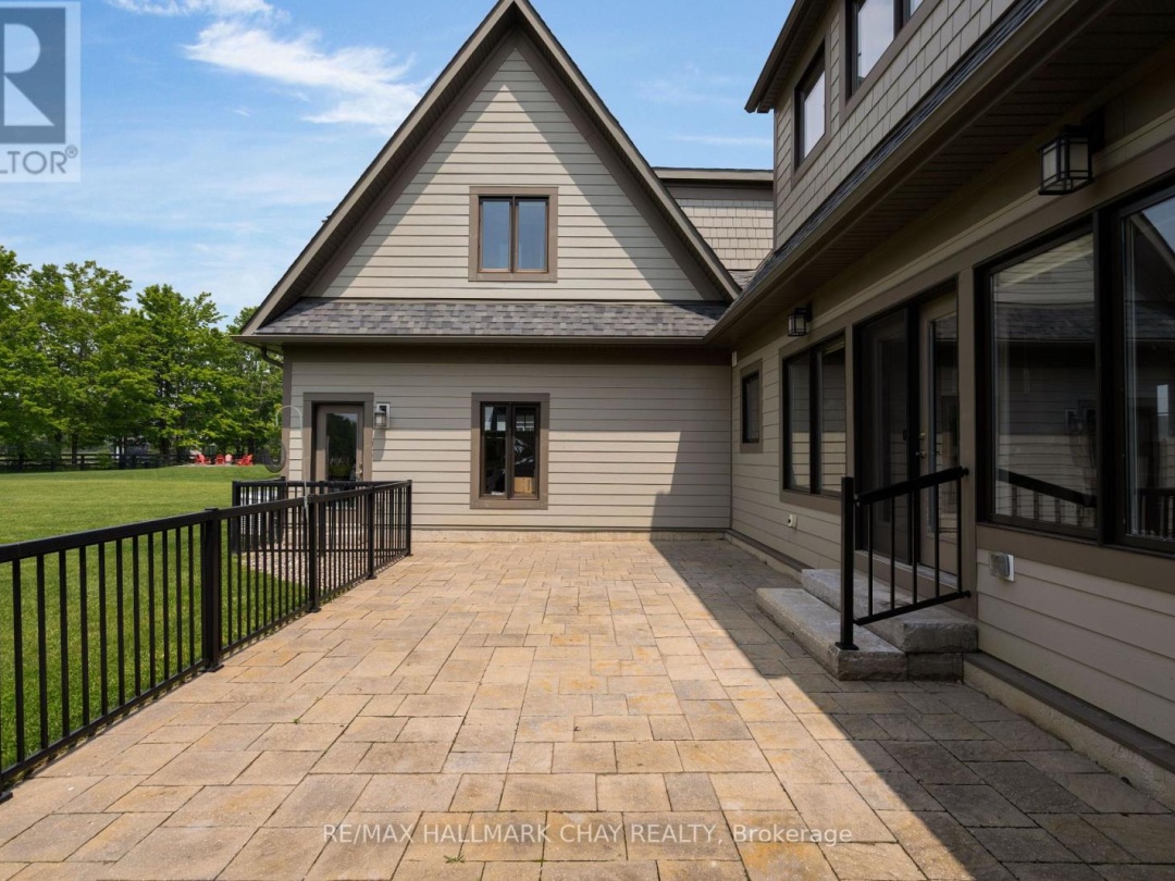 14 GEORGIAN GRANDE DRIVE, 