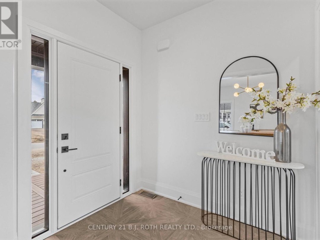 8 CLYDESDALE COURT, 