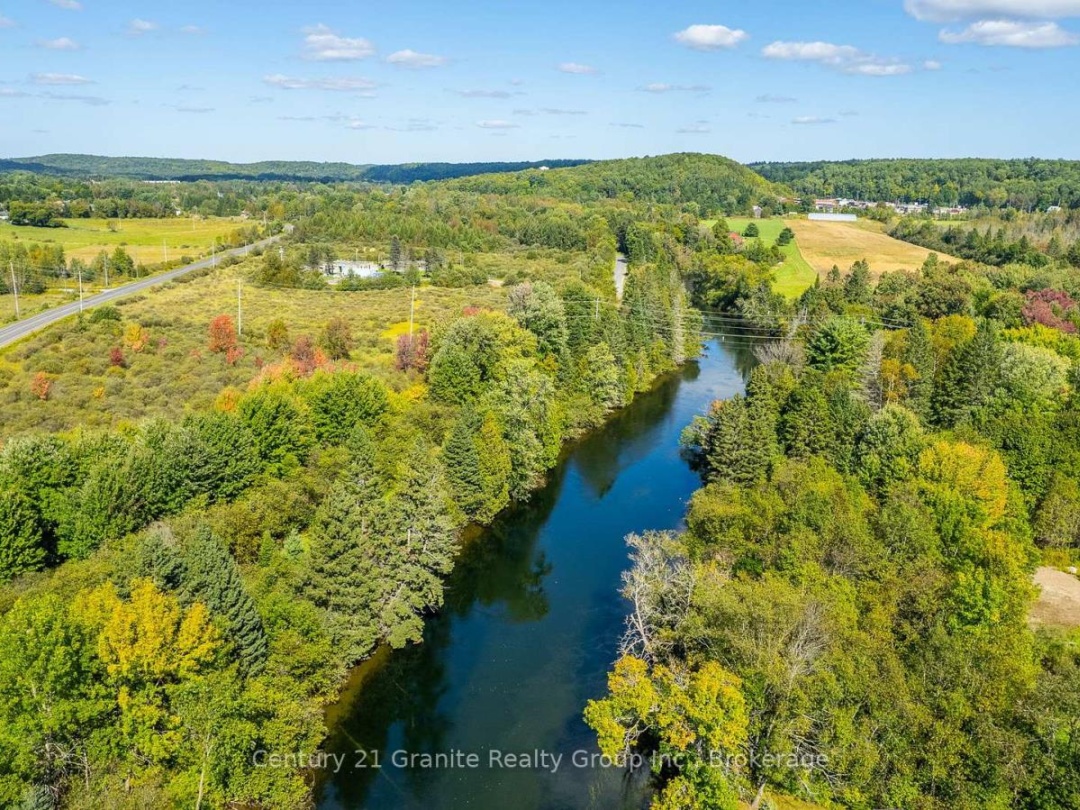 4324 Deep Bay Road, Gull Lake