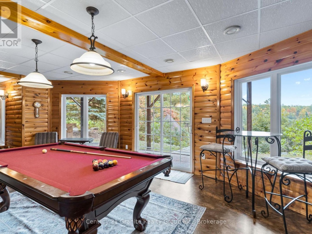 1754 HORSESHOE LAKE ROAD, 