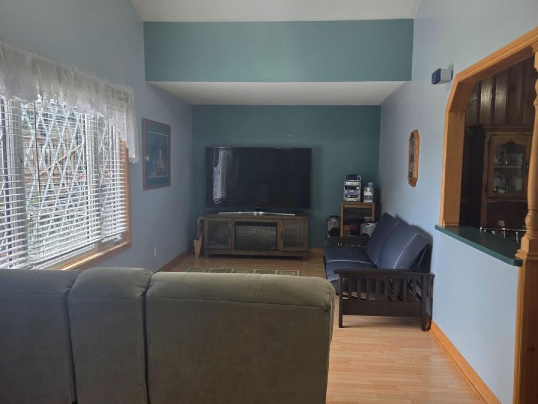 40 1043 Lobo Drive E, Minden Lake