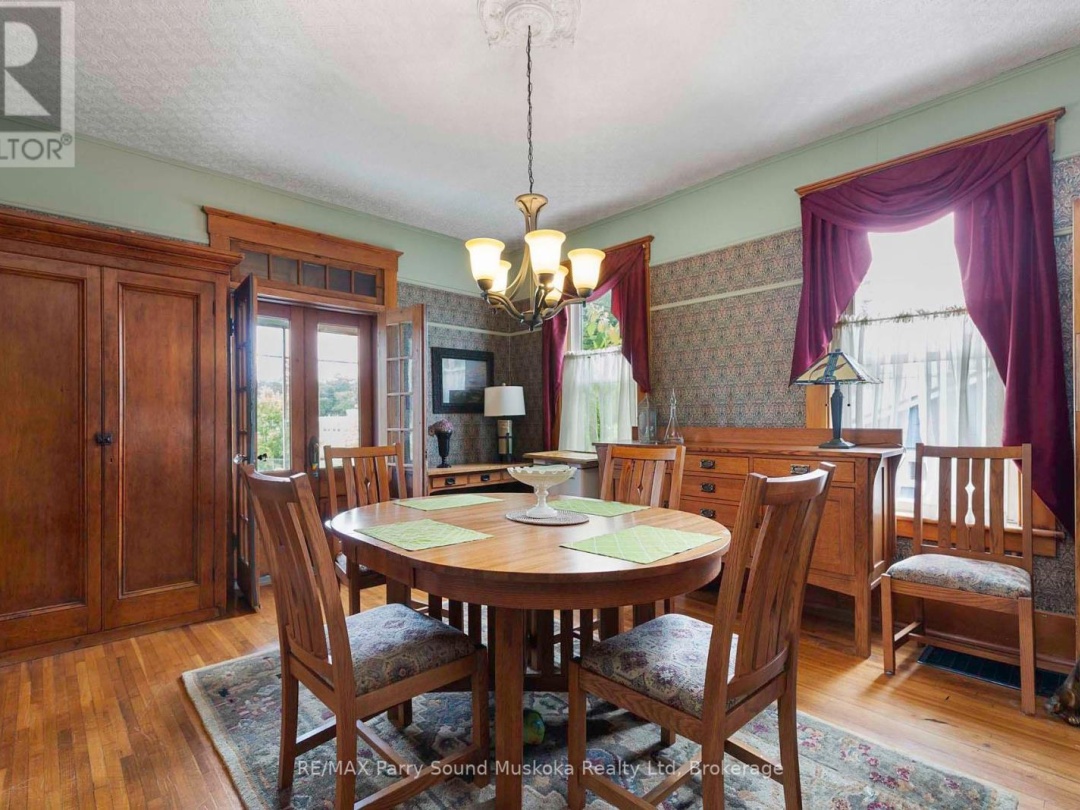 43 Church Street, Parry Sound