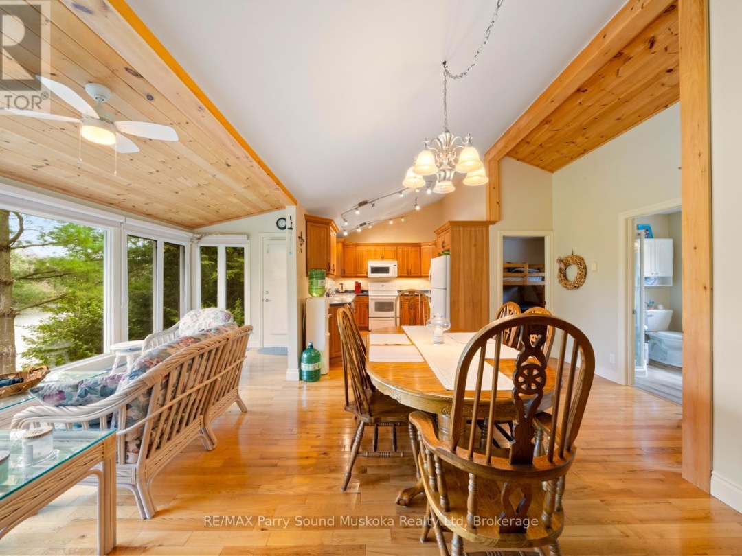 17 TAPATOO TRAIL, Otter Lake