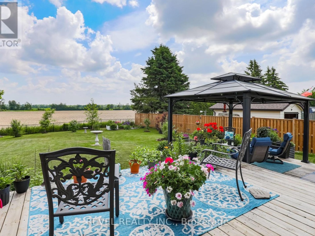 35 BRUCE CRESCENT, 