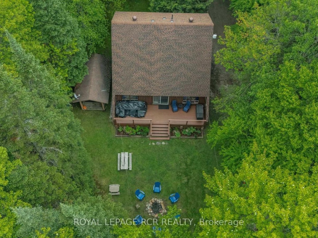 1034 BIRD LAKE CRESCENT, 