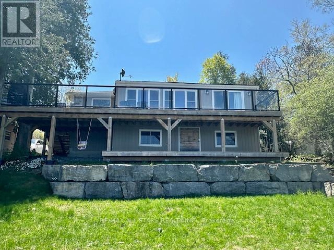 15 Manchester Trail, Sturgeon Lake