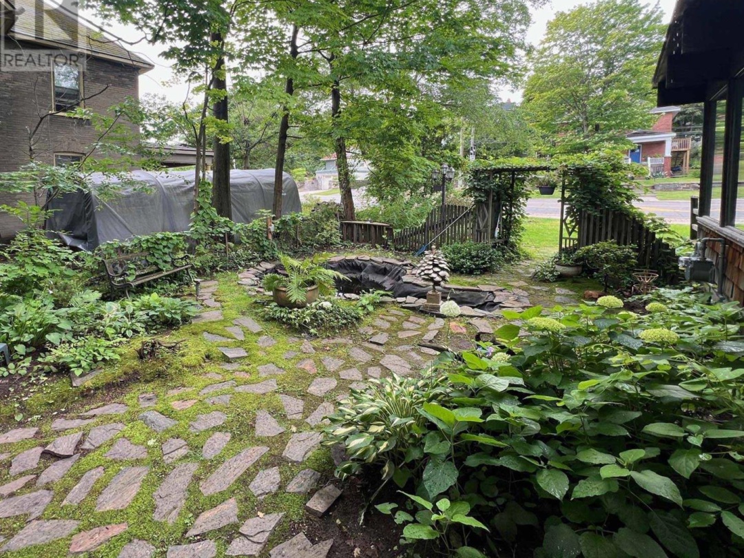 43 Church Street, Parry Sound
