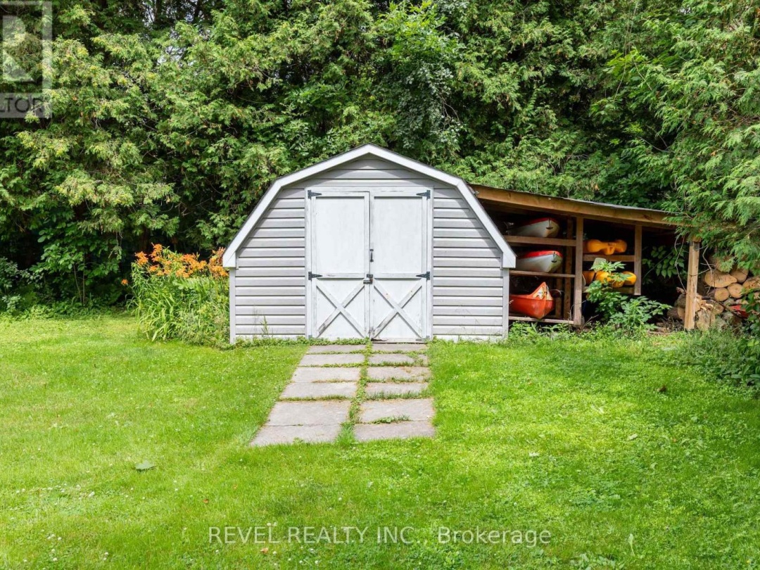 99 BOWEN ROAD, 