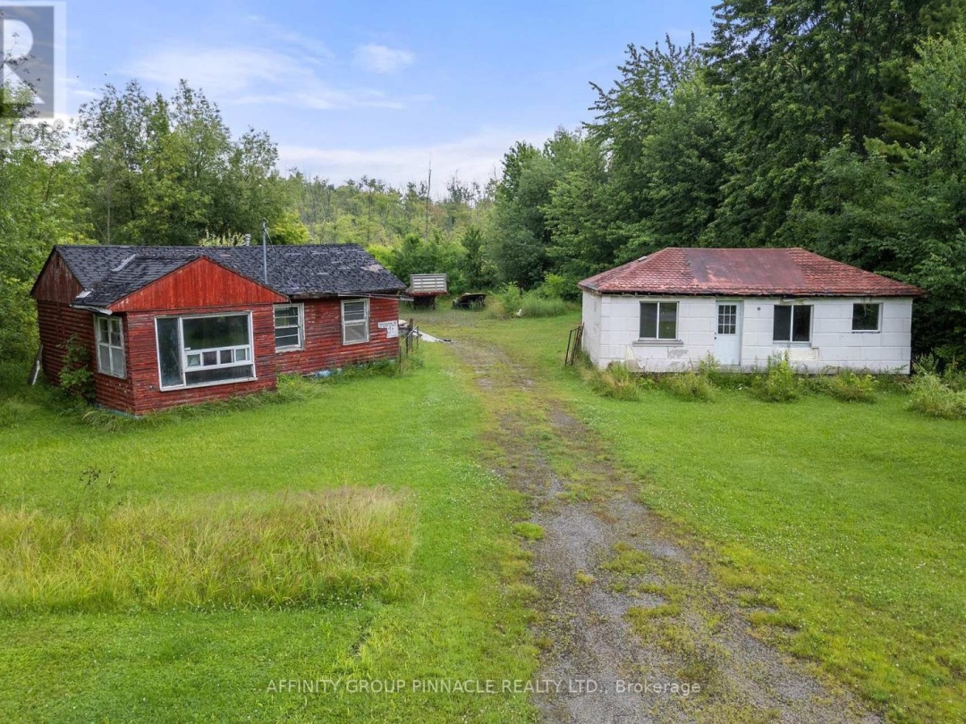 2 & 3 2559 Lakeshore Drive, Ramara