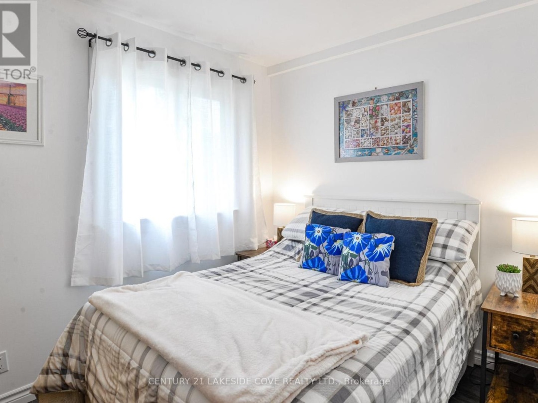 2730 Lone Birch Trail N, Lake Simcoe