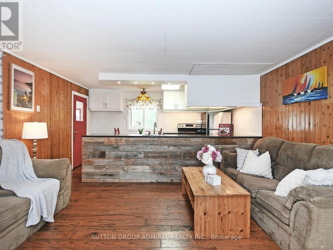 70 ANTIQUARY ROAD, Canal Lake
