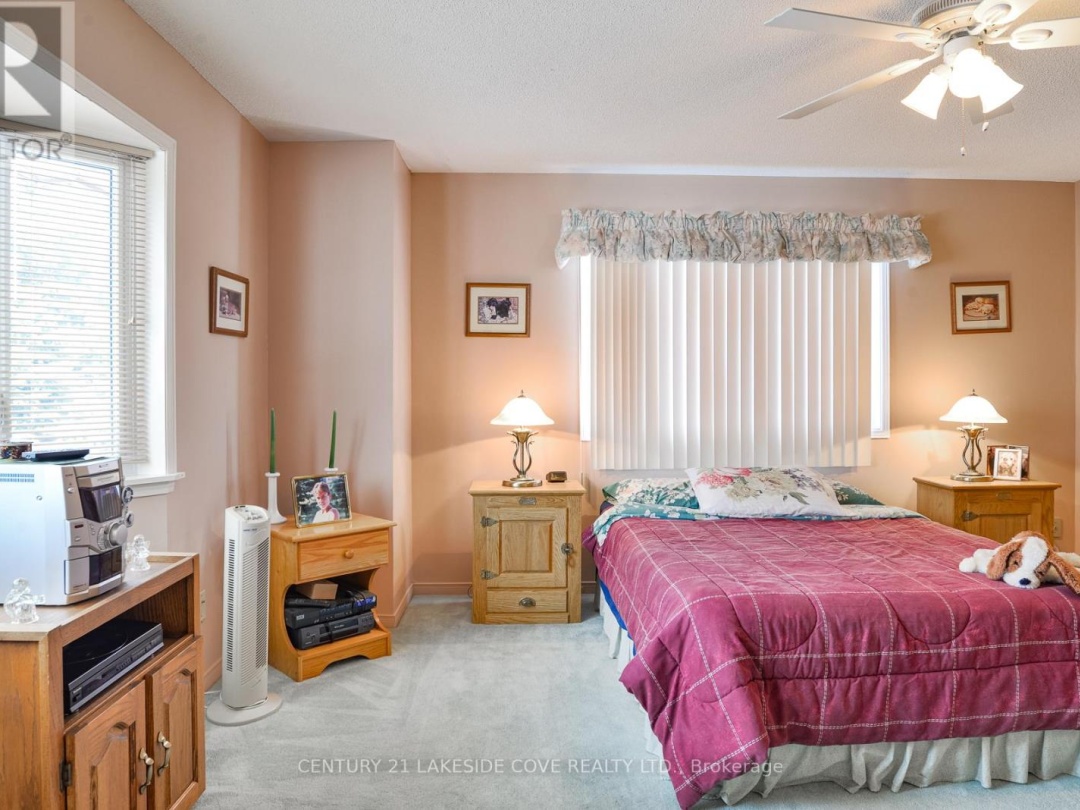 1 - 11 LAGUNA PARKWAY, Lake Simcoe